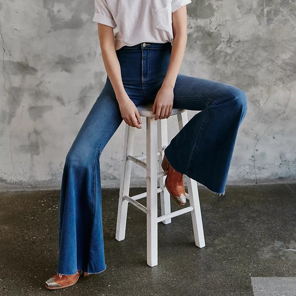 Free People just float on flare jeans NWT